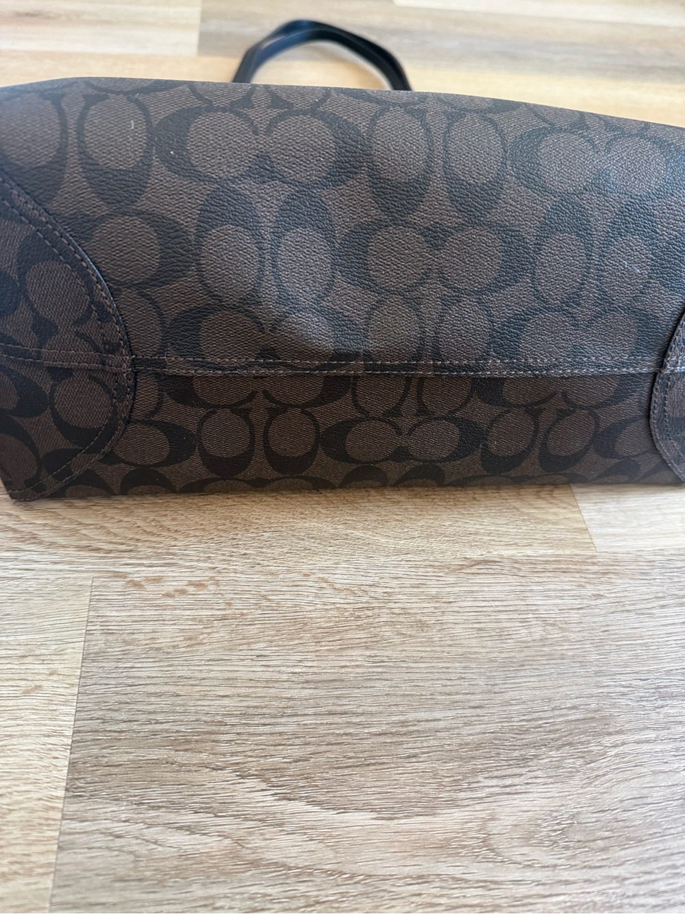 Coach Brown Signature large Logo Tote with Black Straps - Picture 4 of 4